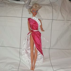 1980’s Barbie Twice As Nice Reversible Fashions Red White Mattel Dress